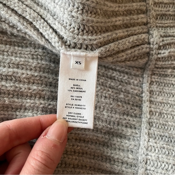 Helmut Lang Ribbed Wool and Cashmere Blend Cardigan - Picture 8 of 9